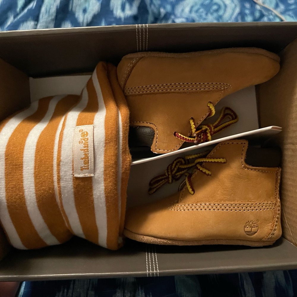 Timberland crib boots